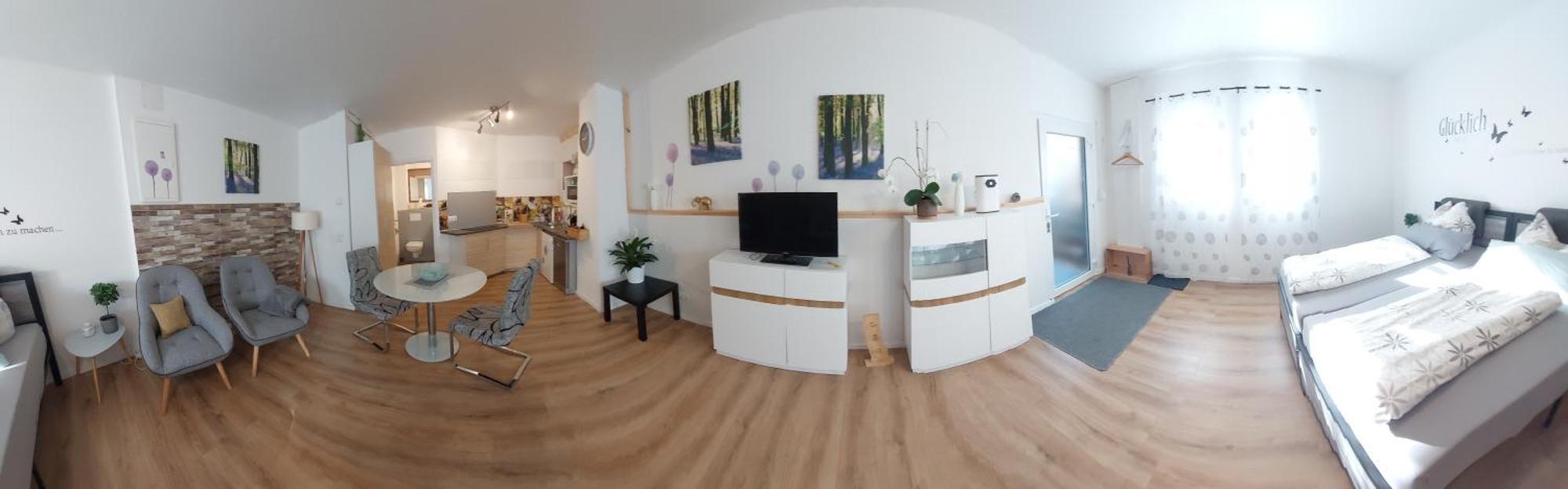 Modernes Souterrain Apartment Black Forest Mit Separatem Eingang Und Kfz-Stellplatz Бад-Дюрхайм Экстерьер фото